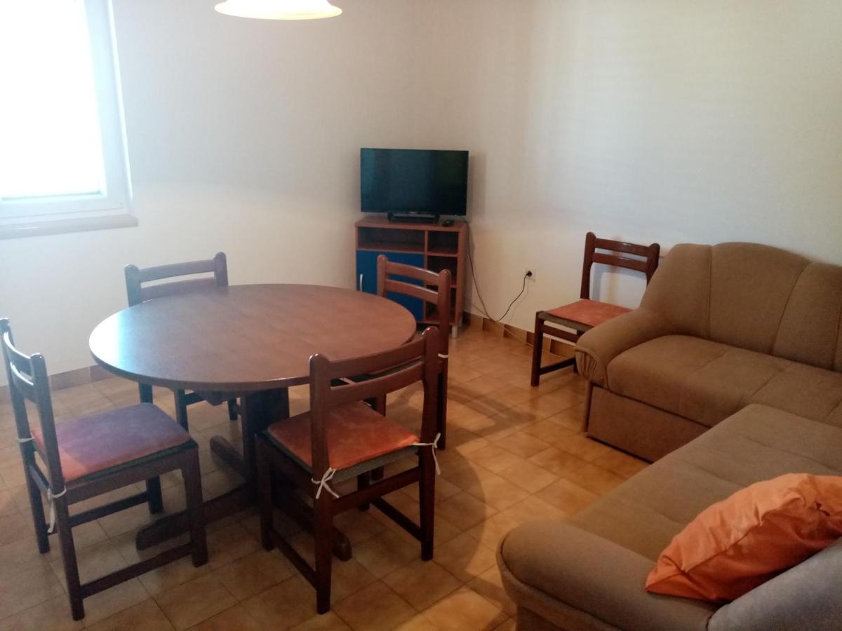 Pave Apartment Betina  Zewnętrze zdjęcie